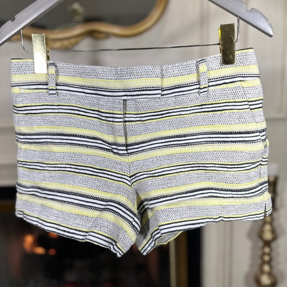 LOFT Pants - Ann Taylor LOFT The Riviera Short 2 Coastal Indie Boho